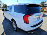 Used 2023 GMC Yukon XL Denali w/ Max Trailering Package image 4