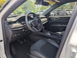 Used 2024 Jeep Compass Trailhawk image 3