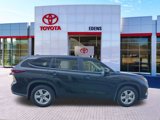 Certified 2024 Toyota Highlander XLE image 2