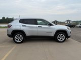 New 2025 Jeep Compass Sport image 4
