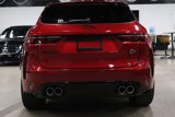 Used 2023 Jaguar F-PACE SVR image 4