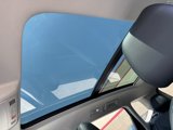 Used 2023 Volkswagen Taos SE w/ Panoramic Sunroof Package image 6