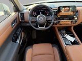 New 2025 Nissan Pathfinder Platinum image 4