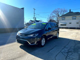 Used 2020 Chrysler Pacifica Touring w/ Cold Weather Group image 3