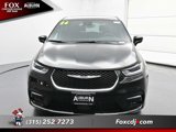 New 2026 Chrysler Pacifica Select image 3