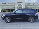 New 2024 Jeep Grand Cherokee Trailhawk w/ Advanced Protech Group II image 2