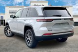New 2025 Jeep Grand Cherokee Limited image 3