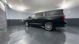 New 2025 GMC Yukon XL Denali w/ Denali Reserve Package image 6