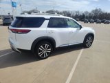 New 2025 Nissan Pathfinder Platinum w/ Cargo Package image 5