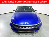Used 2025 Hyundai Elantra Sport image 2