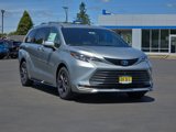 New 2025 Toyota Sienna Platinum image 2