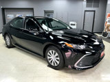 Used 2021 Toyota Camry LE image 2
