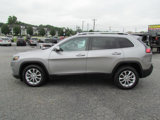 Used 2019 Jeep Cherokee Latitude w/ Popular Appearance Group image 4