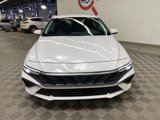 Used 2024 Hyundai Elantra SEL image 3