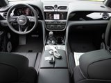 New 2025 Bentley Bentayga image 2