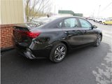 Used 2023 Kia Forte LXS image 2