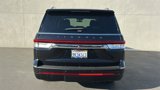Used 2024 Lincoln Navigator Reserve image 3