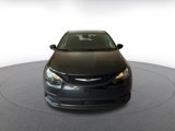 Used 2024 Chrysler Voyager LX image 4