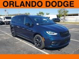 New 2025 Chrysler Pacifica Premium image 2