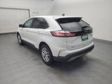 Used 2023 Ford Edge SEL image 5