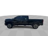 Used 2024 Chevrolet Silverado 2500 Custom w/ Custom Value Package image 4