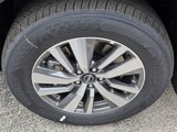 New 2025 Nissan Pathfinder SL image 5