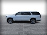 New 2025 Cadillac Escalade ESV Premium Luxury image 2