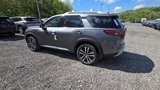 New 2025 Nissan Pathfinder Platinum image 4