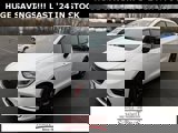 New 2024 Chrysler Pacifica Limited w/ Uconnect Theater Family Group image 4