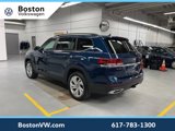 Certified 2023 Volkswagen Atlas SE image 2