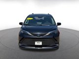 Used 2024 Toyota Sienna XLE image 4
