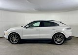 Certified 2022 Porsche Cayenne Coupe image 2