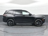 New 2025 Jeep Grand Cherokee Limited image 4