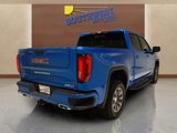 Used 2024 GMC Sierra 1500 AT4 w/ Technology Package image 4