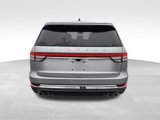 Used 2023 Lincoln Aviator Reserve image 4