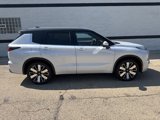 New 2025 Mitsubishi Outlander SEL image 3