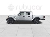 Used 2023 Jeep Gladiator Overland image 2