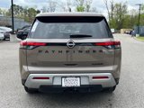 New 2025 Nissan Pathfinder Platinum image 4