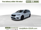 New 2026 Chrysler Pacifica Limited image 3