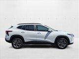 Used 2024 Chevrolet Trax LT image 4
