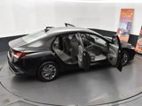 Used 2024 Hyundai Elantra SEL image 6