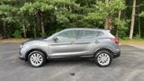 Used 2021 Nissan Rogue Sport S image 2