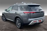 New 2025 Nissan Pathfinder SL image 4