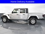 Used 2023 Jeep Gladiator Sport image 3