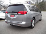 Used 2017 Chrysler Pacifica LX image 4