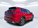 New 2025 Mitsubishi Outlander SE image 3