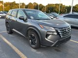 Used 2024 Nissan Rogue SV image 5
