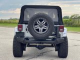 Used 2016 Jeep Wrangler Unlimited Rubicon image 6