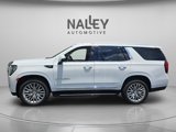 Used 2023 GMC Yukon SLT w/ SLT Luxury Package image 2