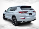 New 2025 Mitsubishi Outlander SE image 5